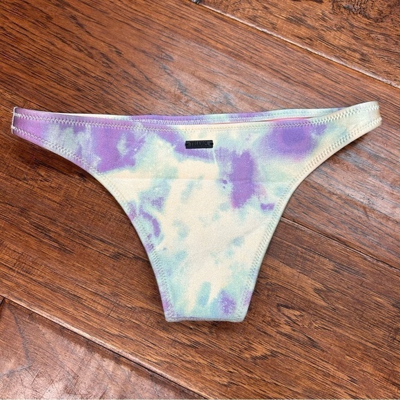 Triangl Bibi Luna Cheeky Purple White Tie Dye bottoms - Picture 3 of 6